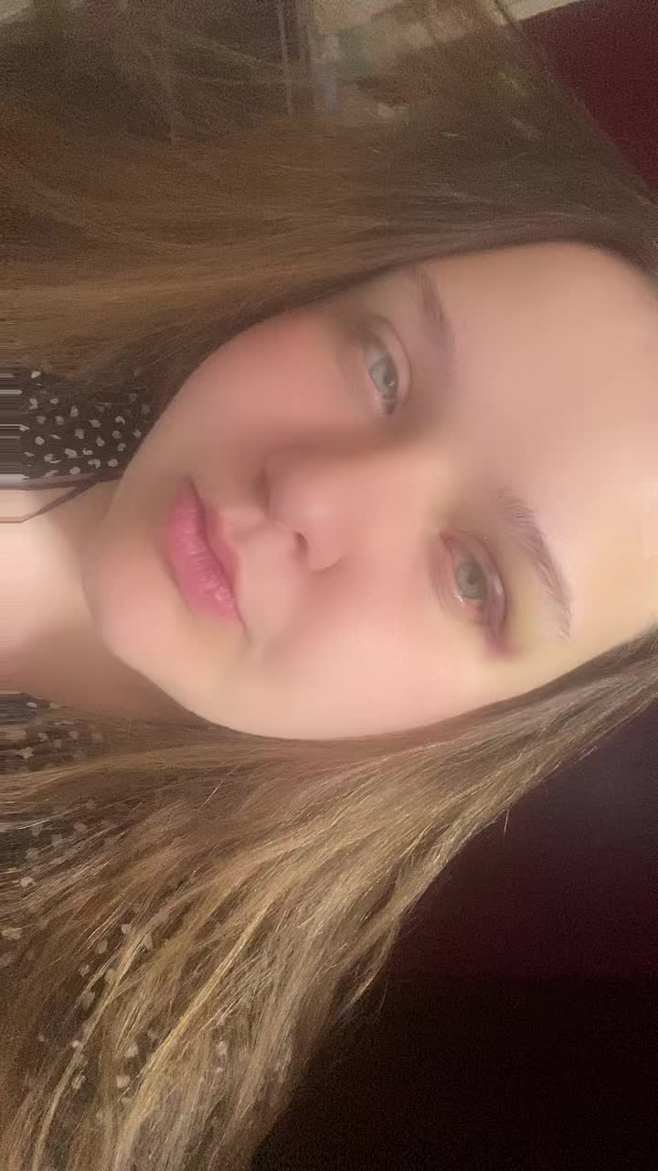 @Une fille 60