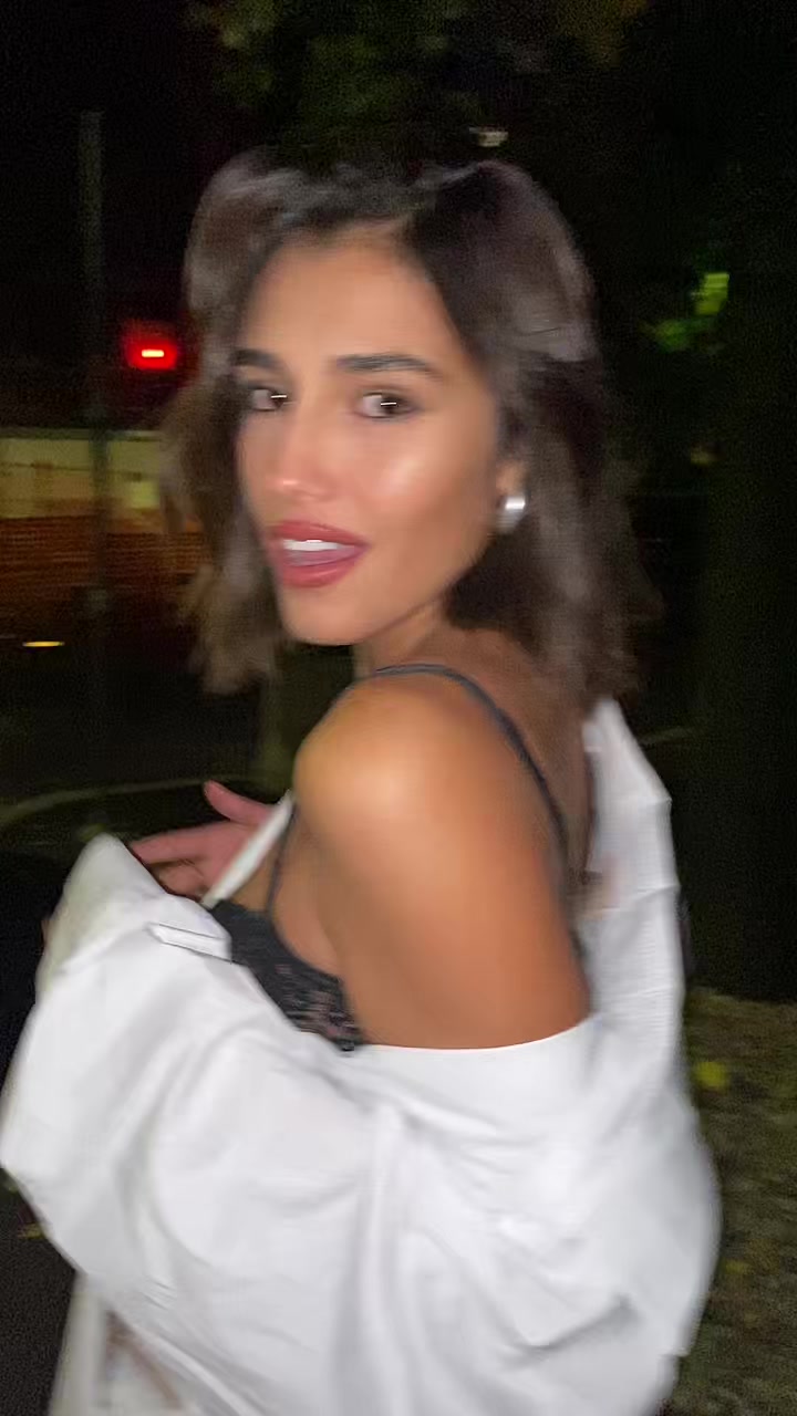@V_L