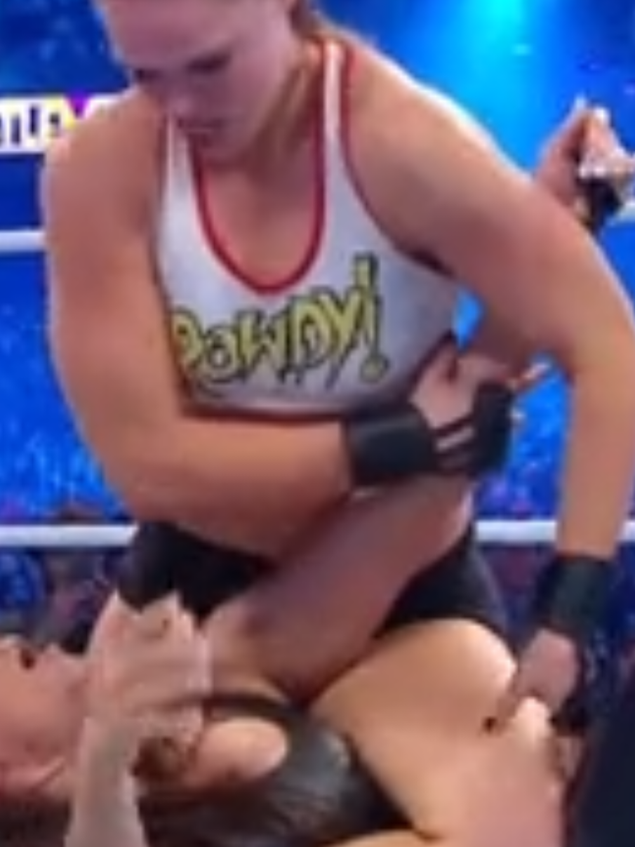 @Ultimate Wrestling Fan Warrior