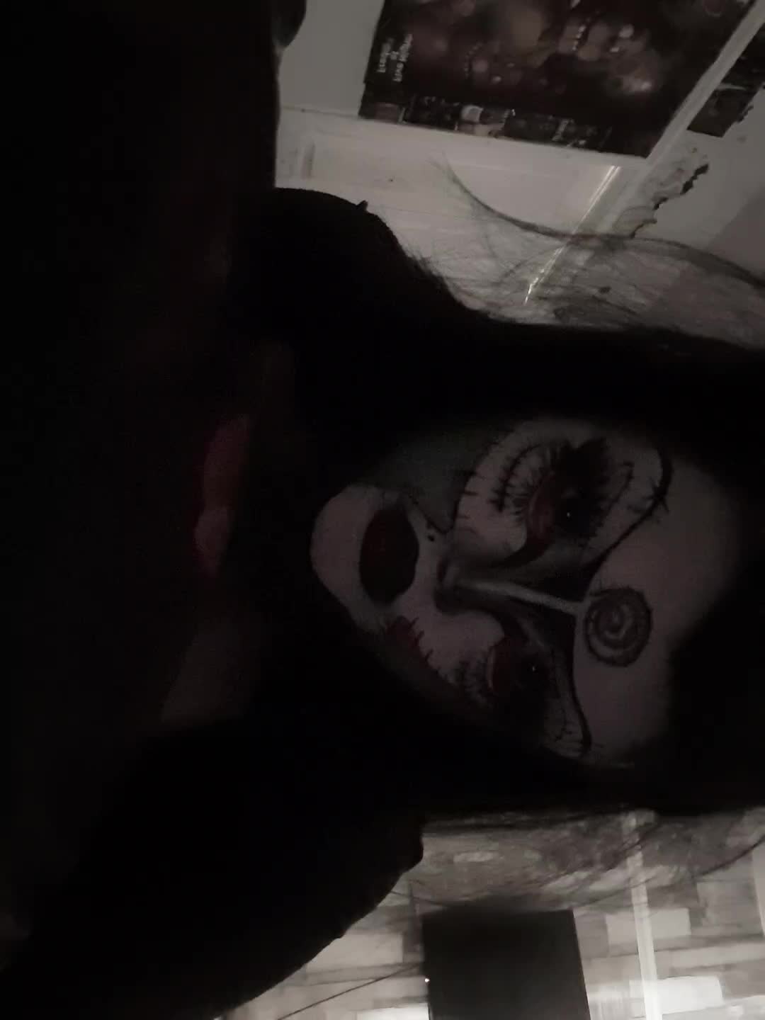 @🐼