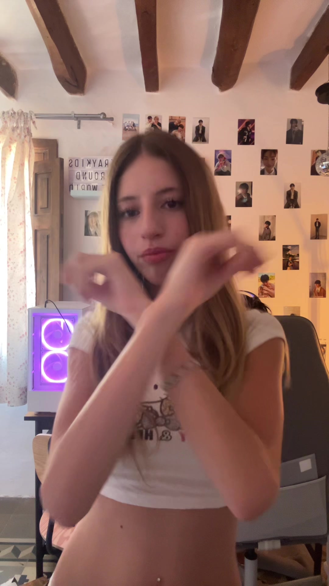 @️
