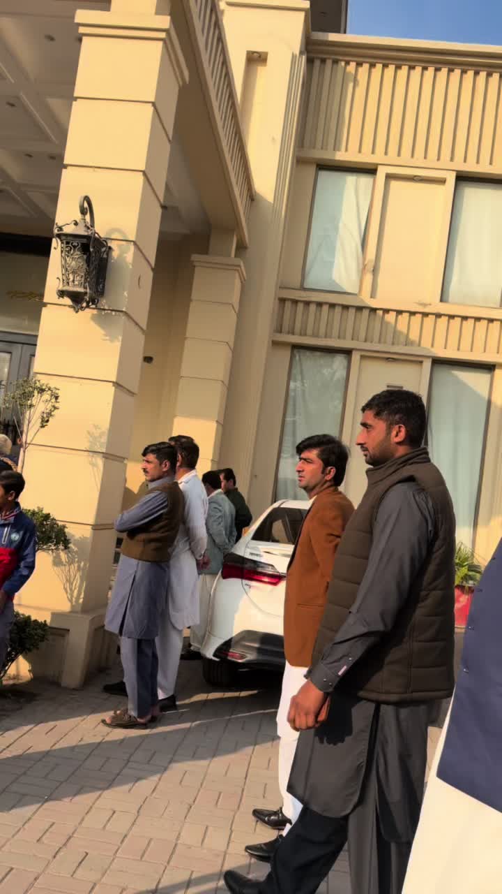 @Waqas Gondal