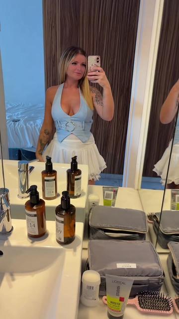 @T_Anne_21
