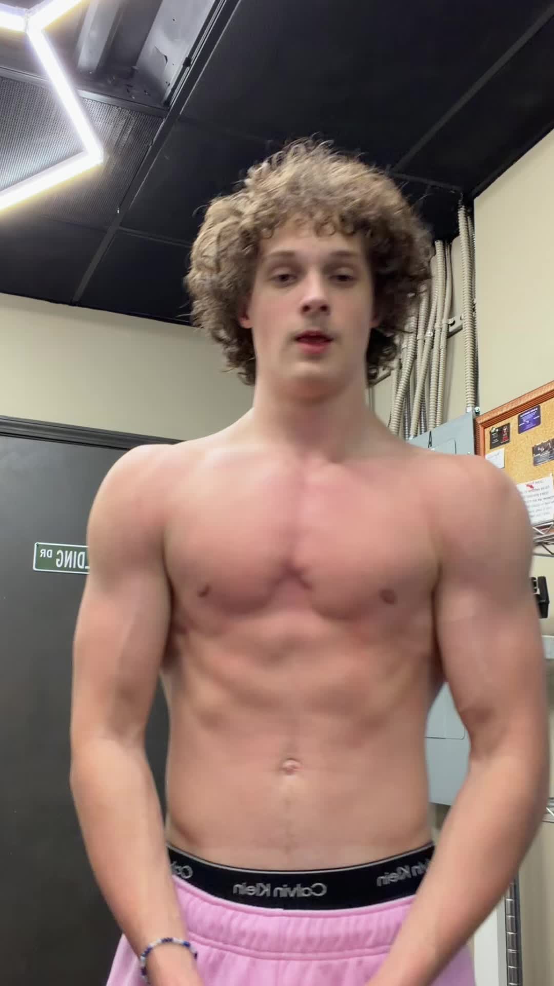 @tylerpplifts