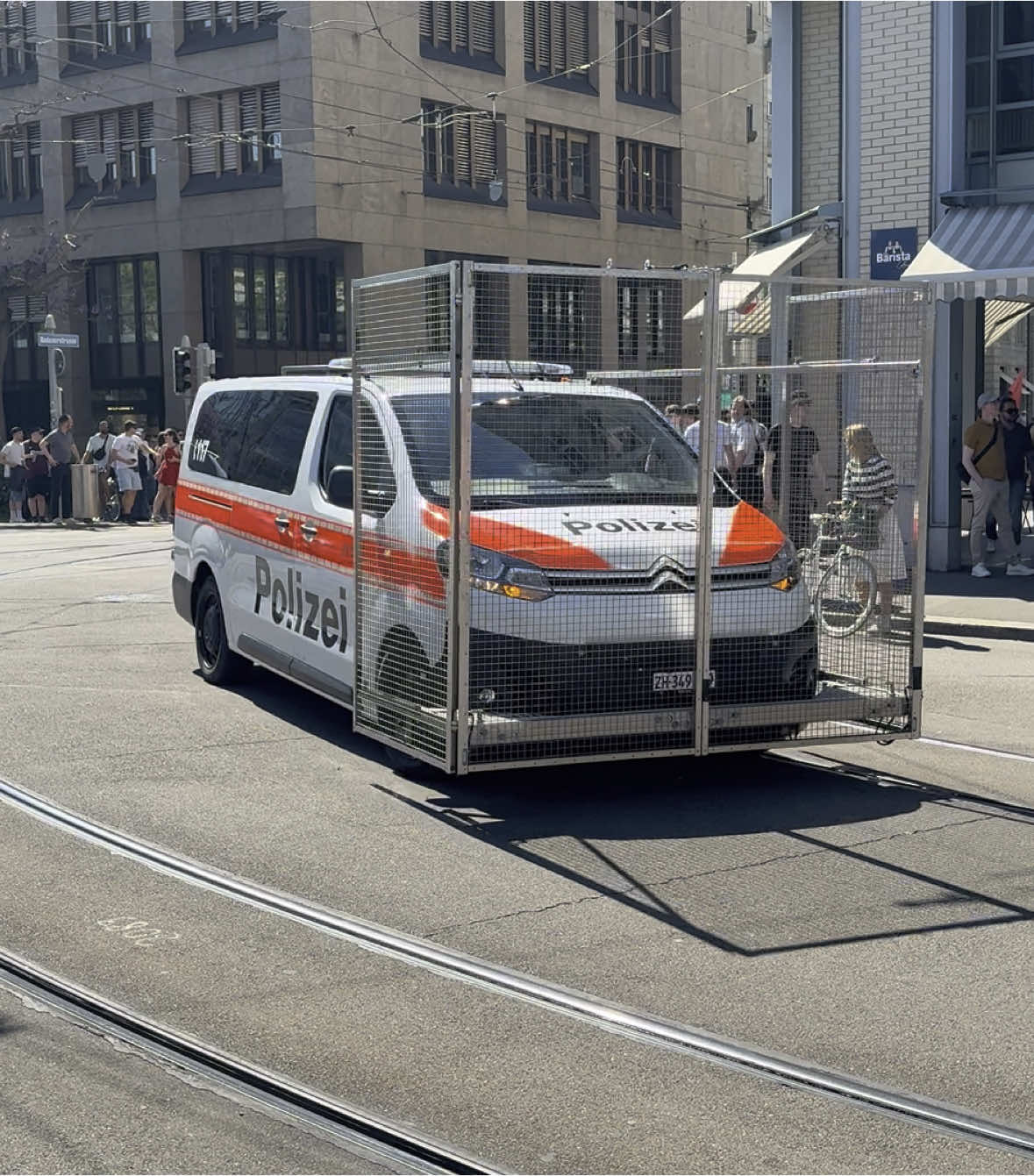 @Blaulicht Z&uuml;rich