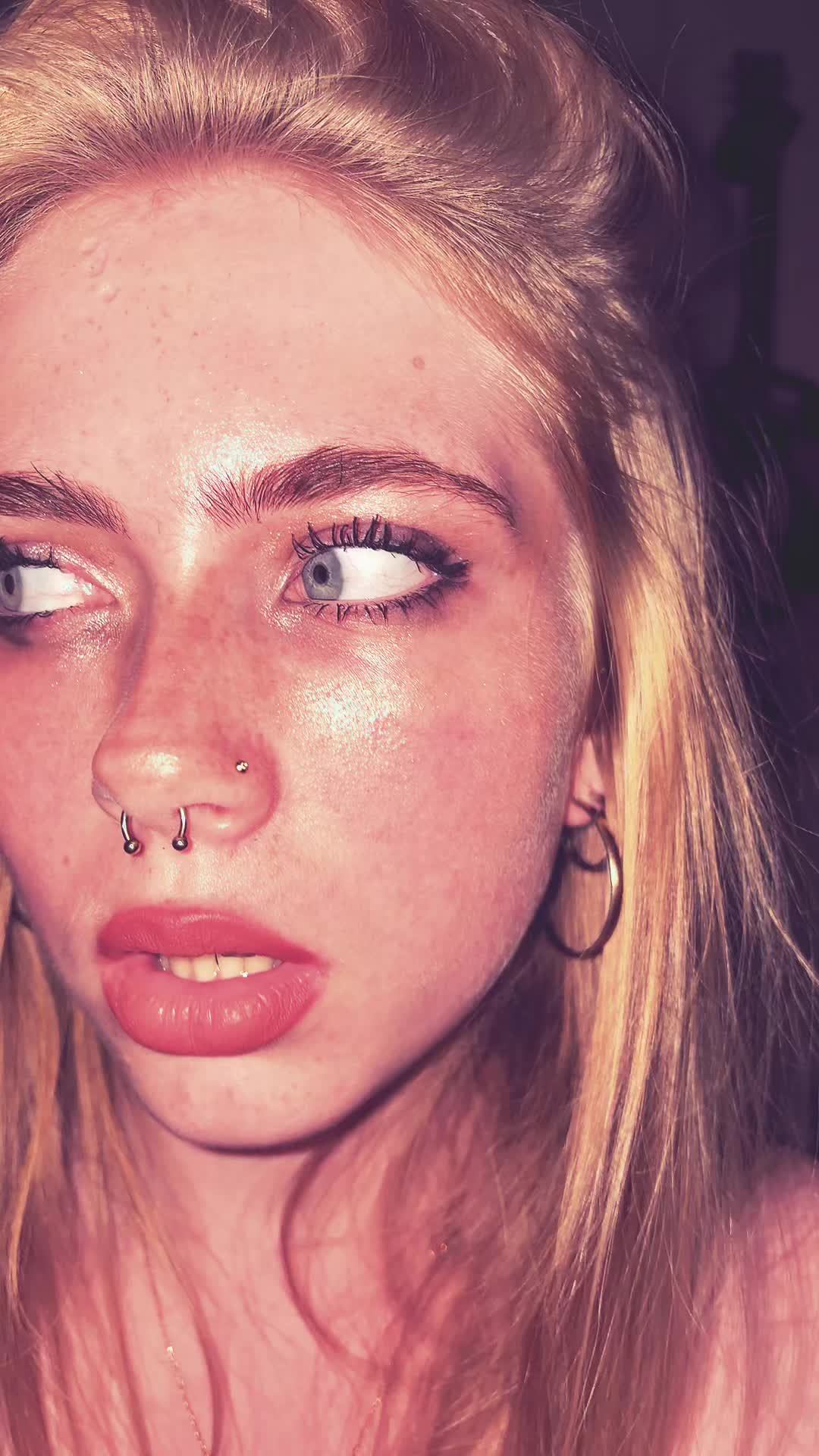 @Holly⚭