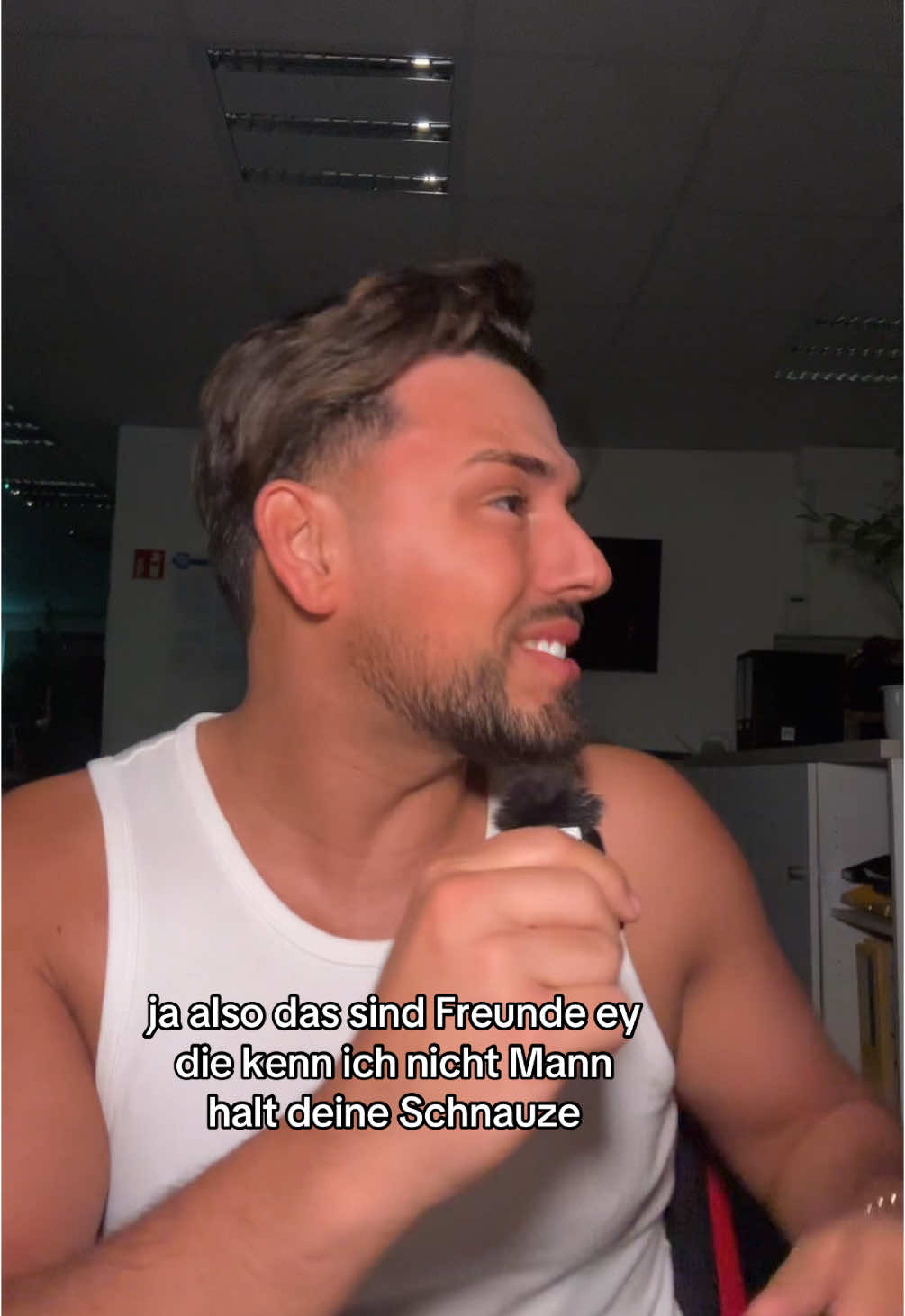 @Leano030