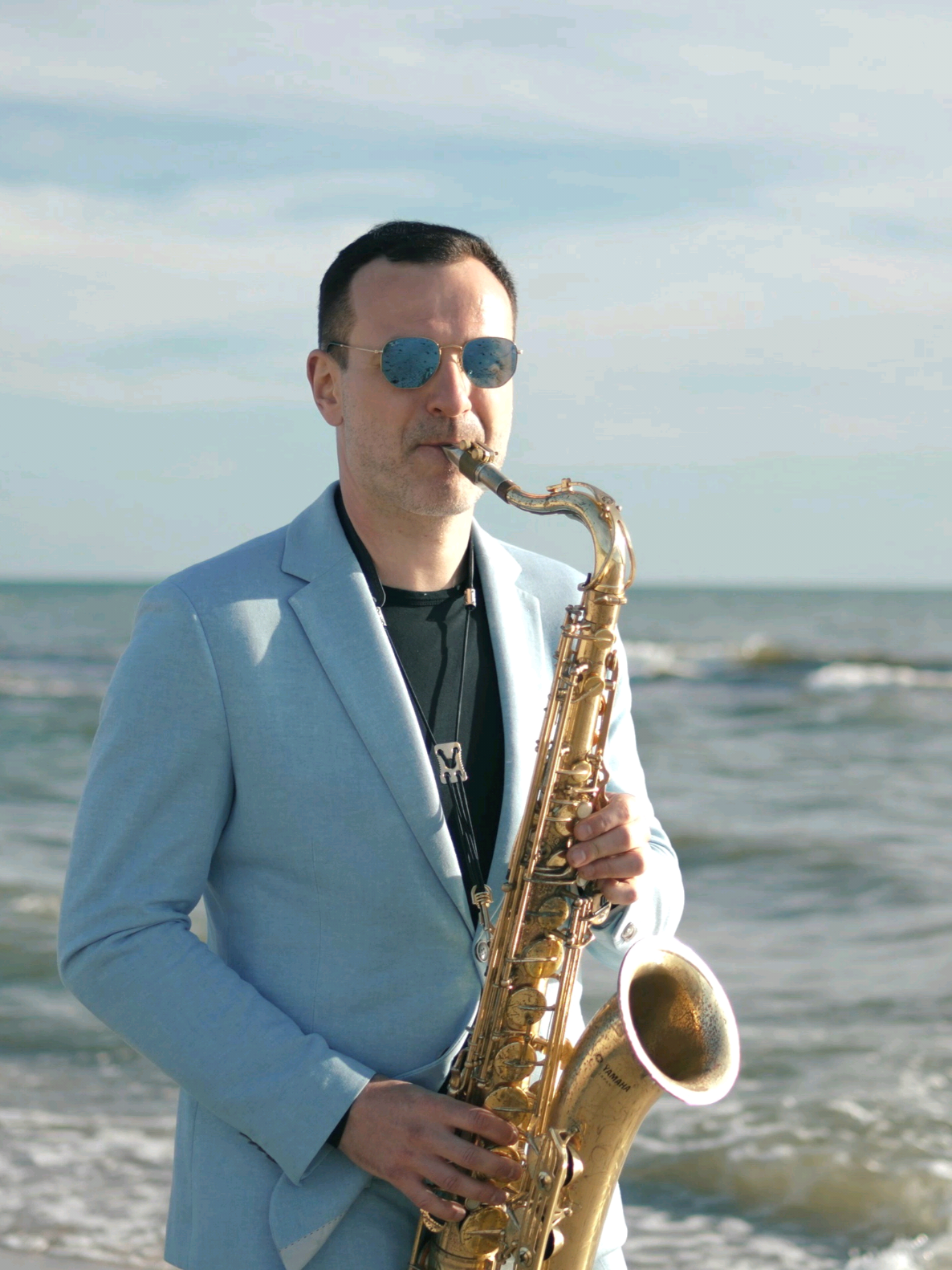 @Juozas Kuraitis Saxophonist