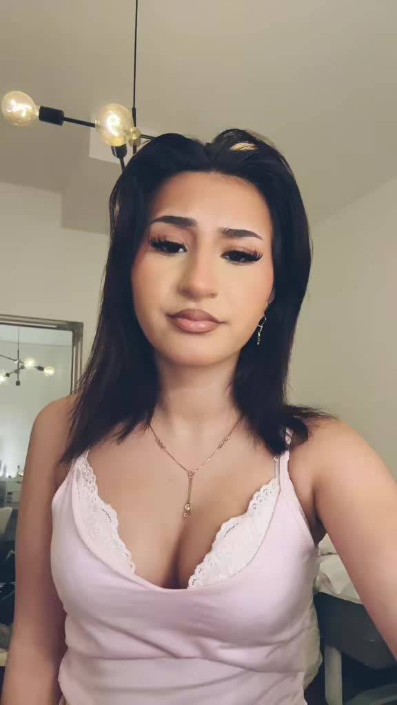 @Nina🌺
