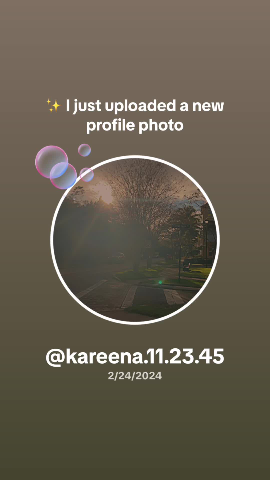 @kareena.11.23.45