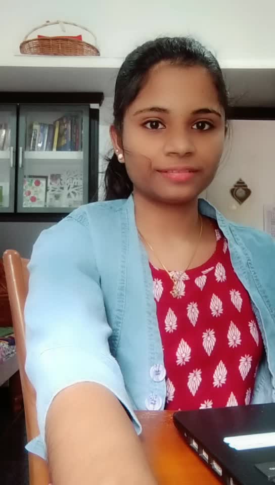 @Ashna vijayan