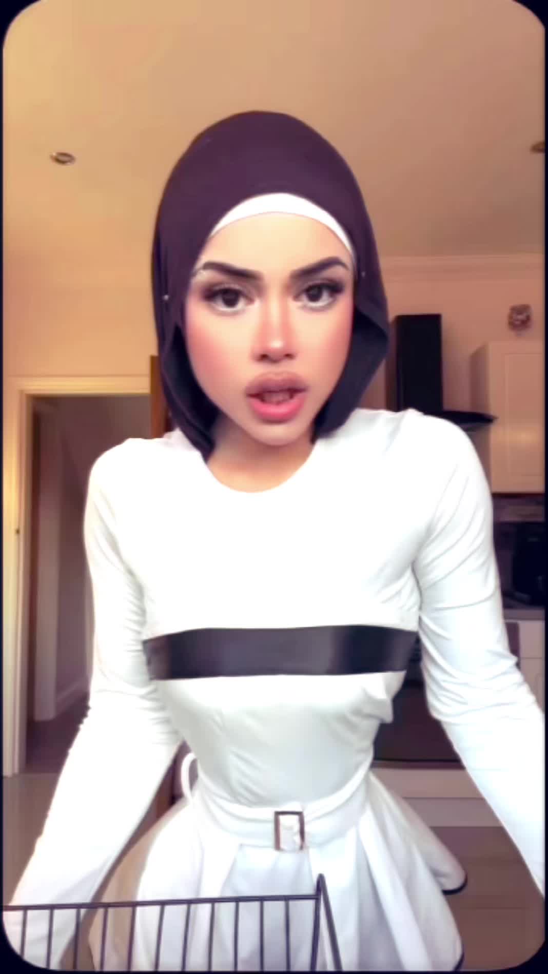 @Alinxa R🫶🏻