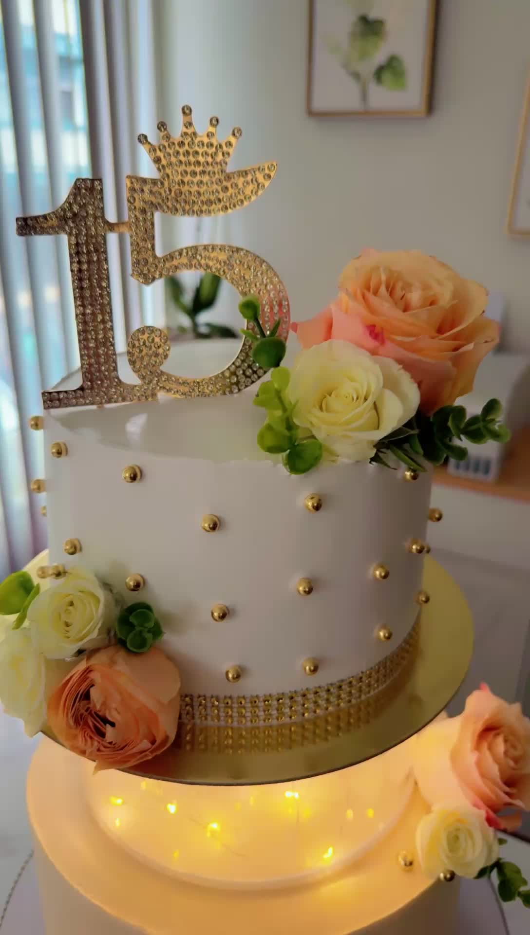 @Lupita’ Cakes 🎂