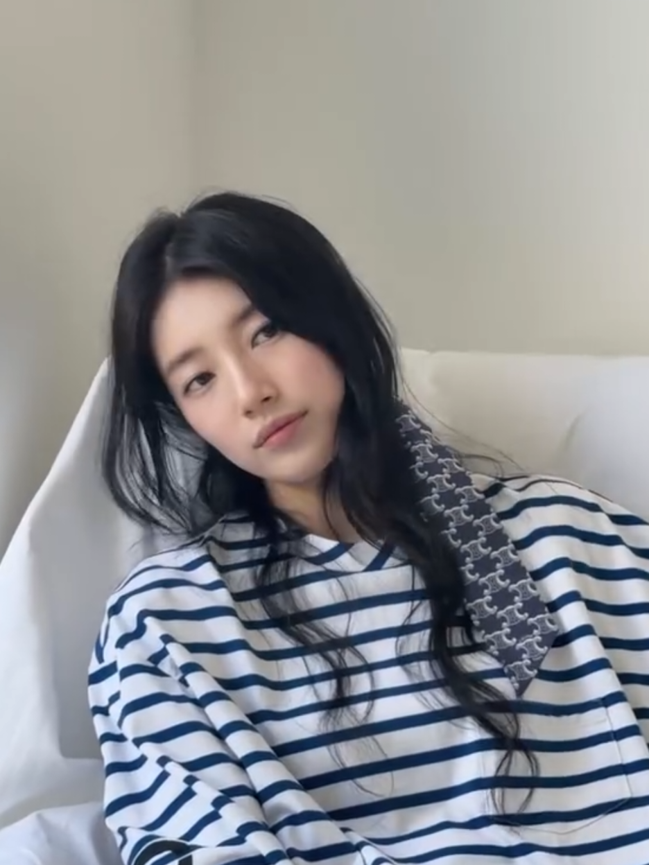 @Bae Suzy ๐ฐ