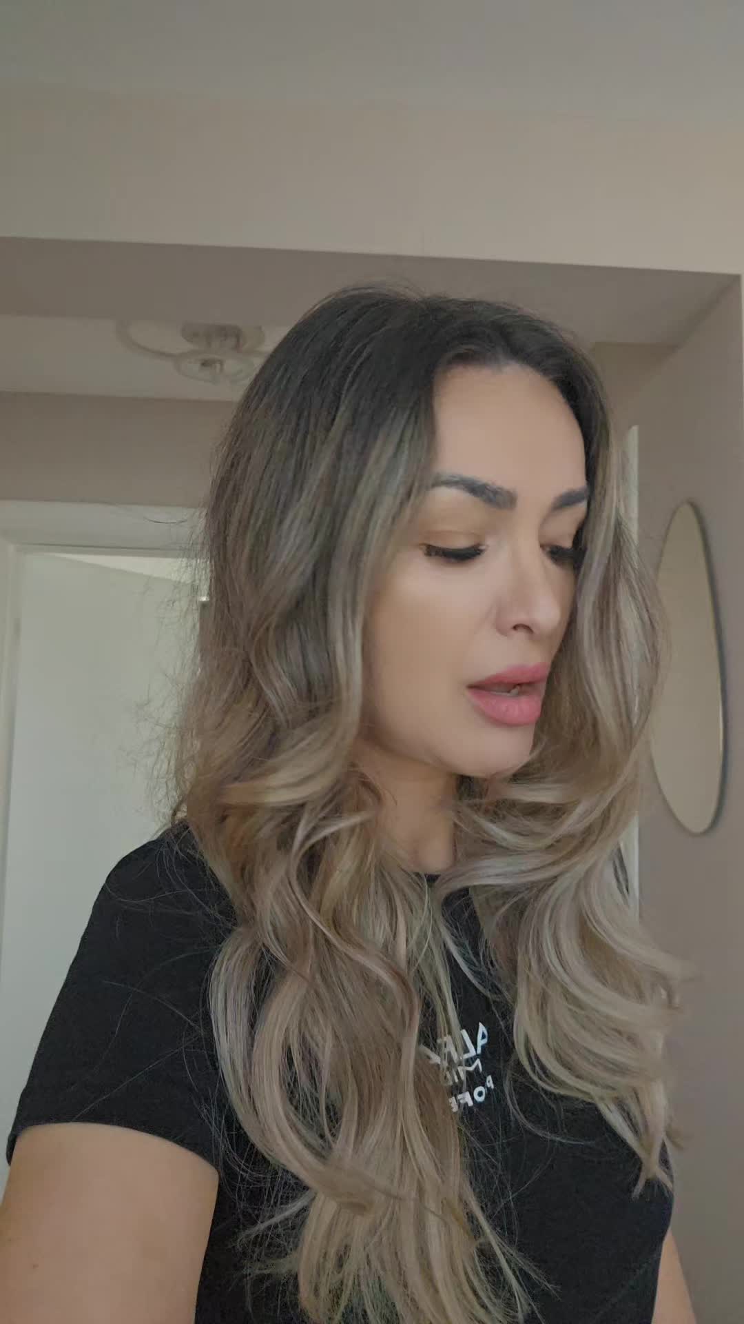 @Crina Mihai Hair-Studio