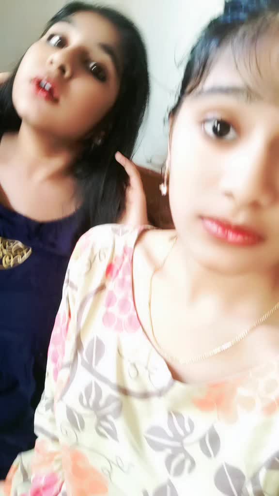 @smrithika-venni❤🖤
