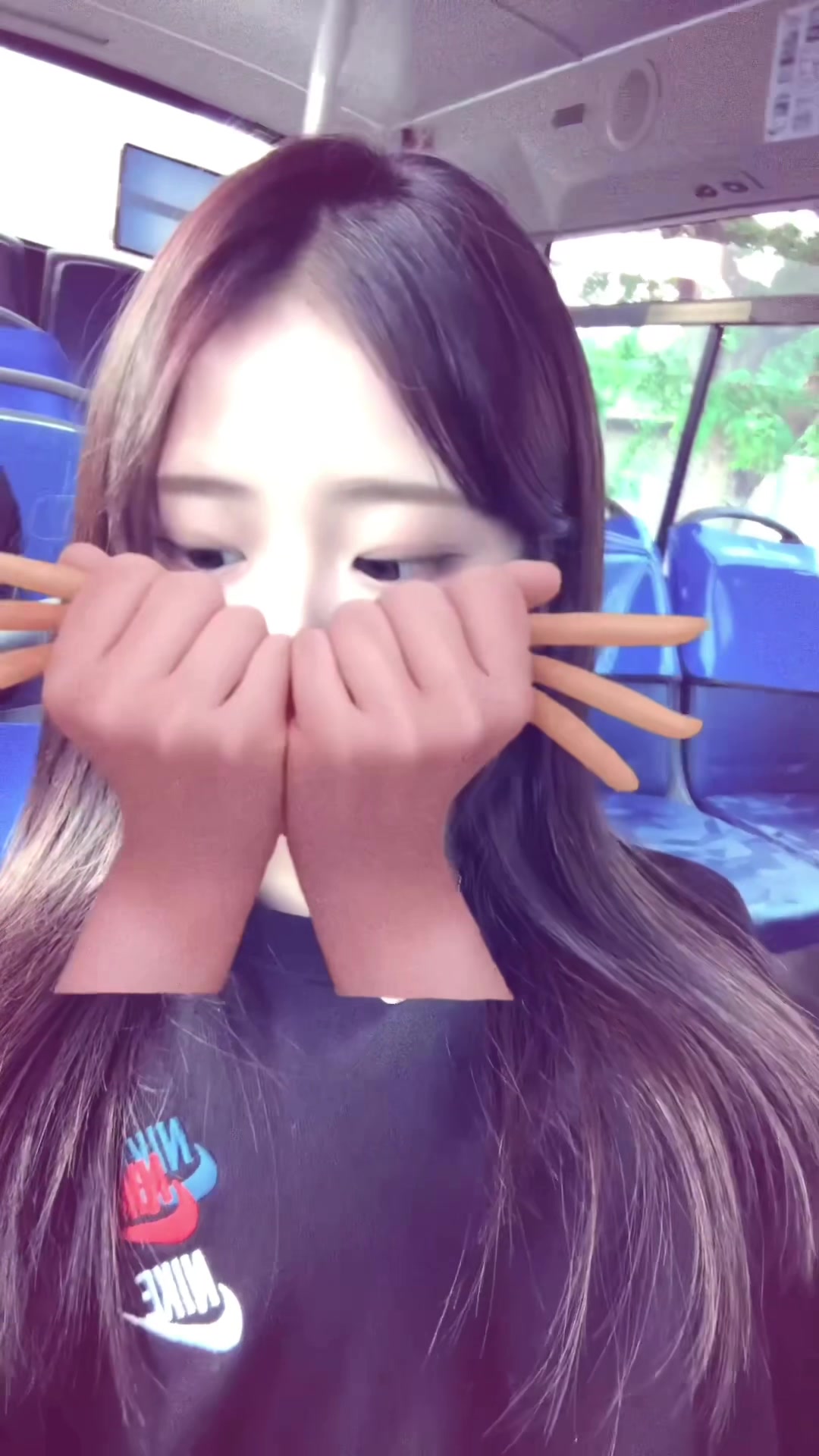 @지윤