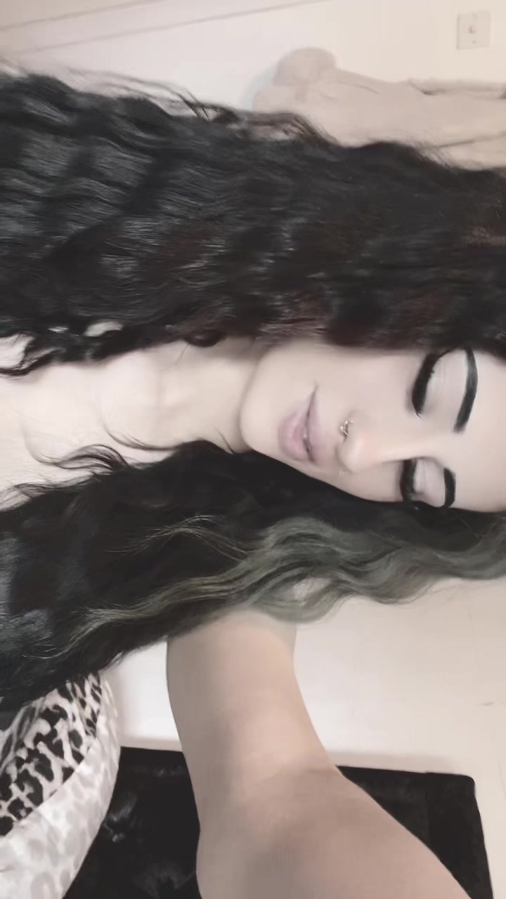 @tilly.laurax