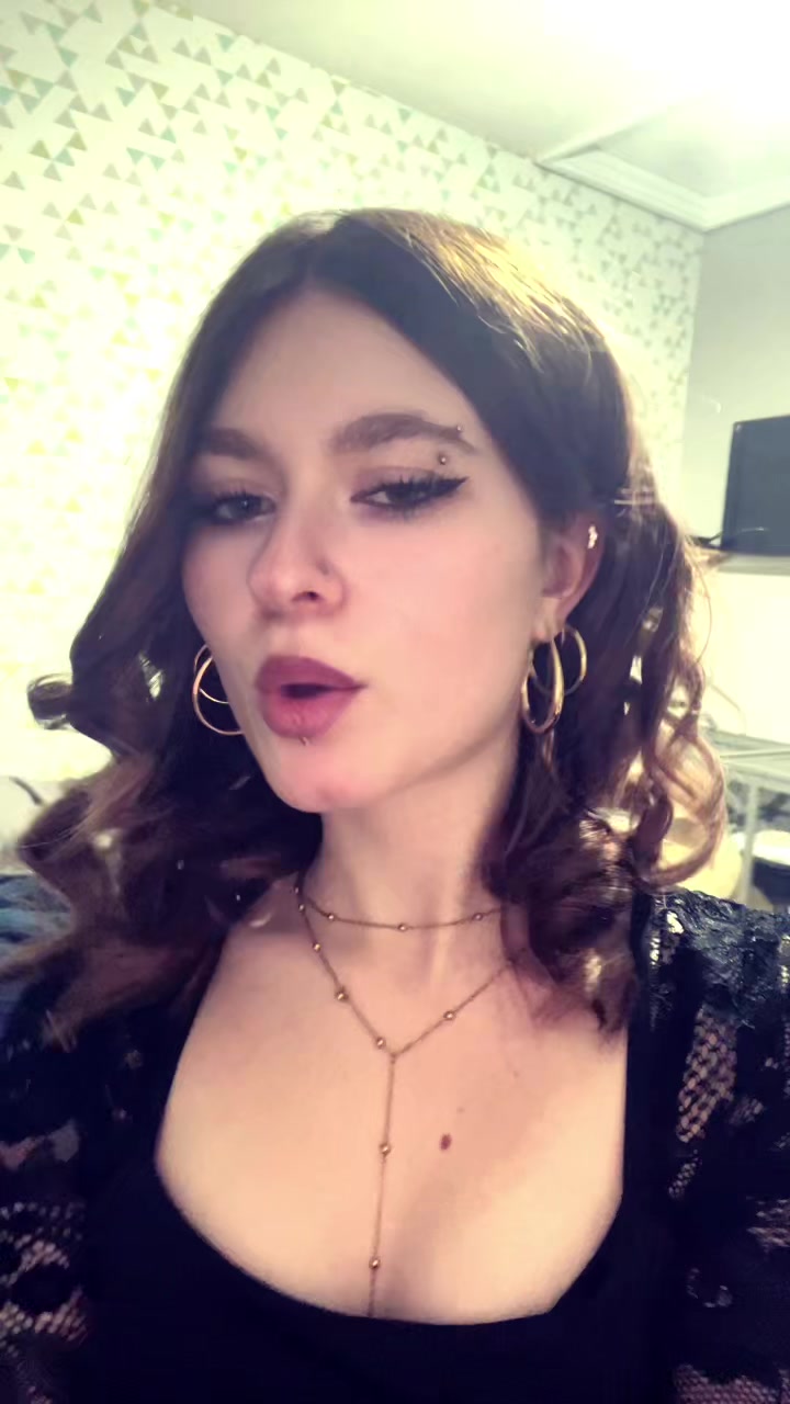 @⠀&ensp;⠀&ensp;⠀&ensp;⠀&ensp;⠀