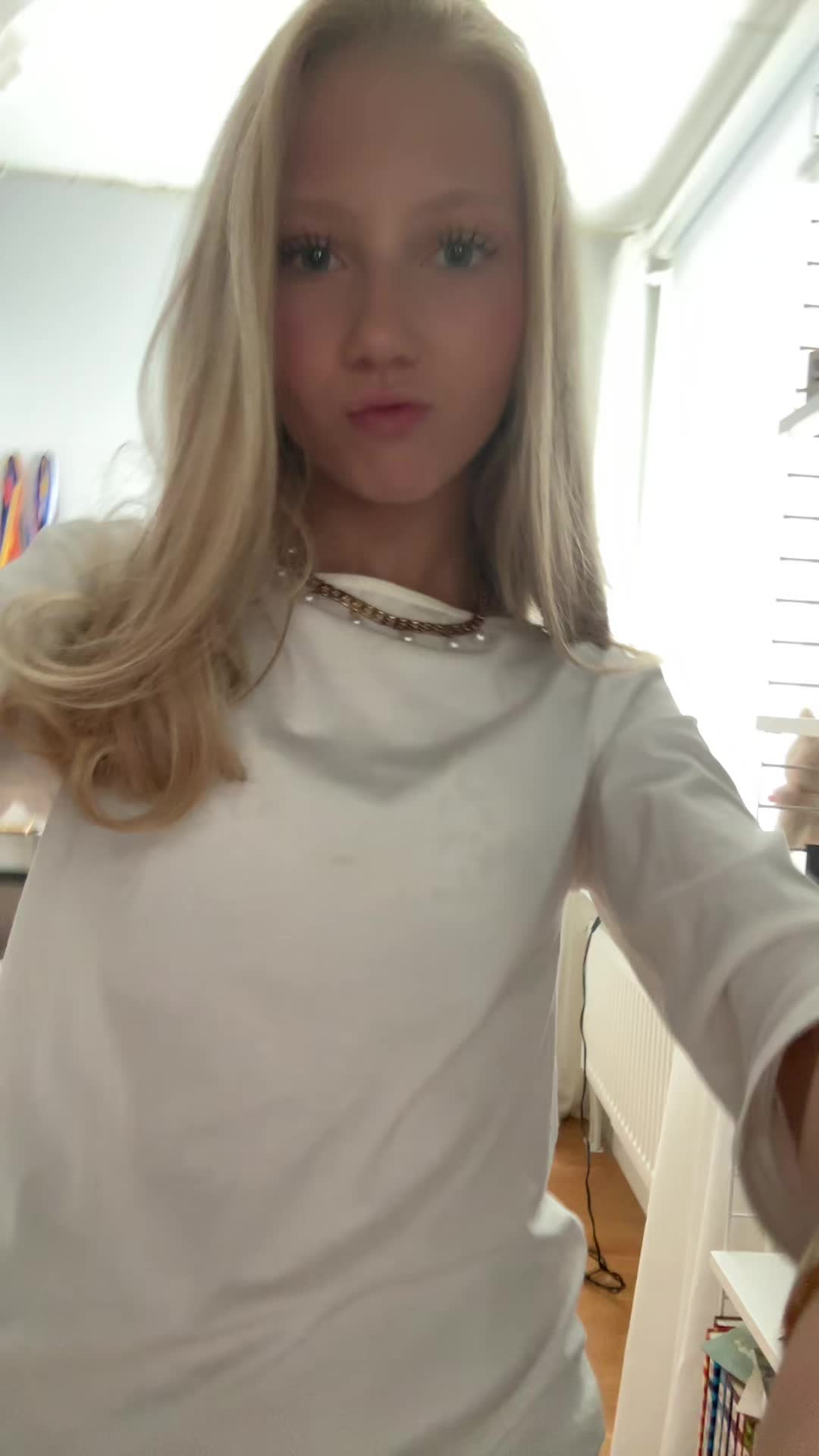@S🦄