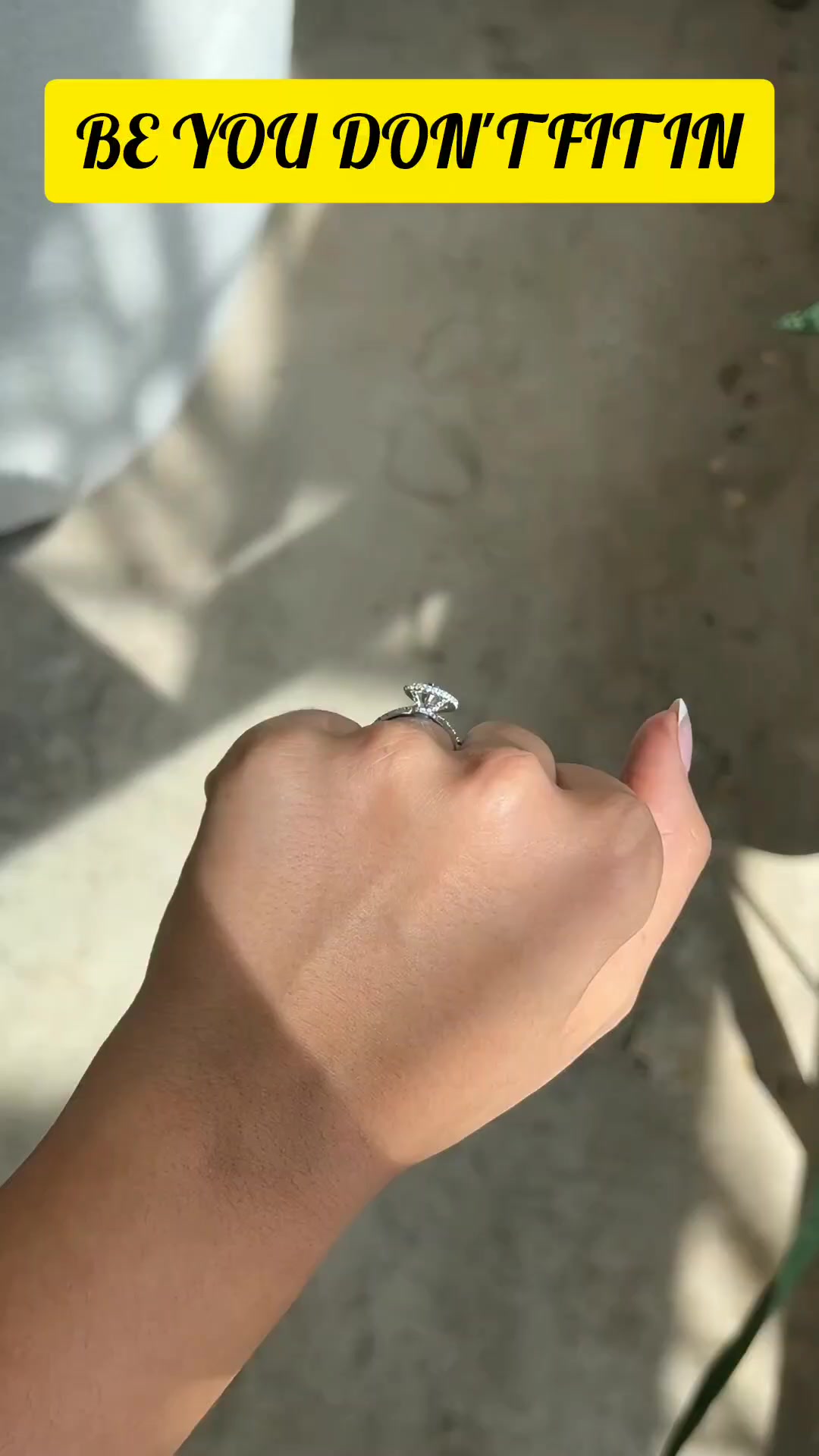 @ᴀʟᴇꜱꜱᴀɴᴅʀᴀ ʟɪᴘᴀʀᴏᴛᴏ ɢʟᴏᴡ ✨💫
