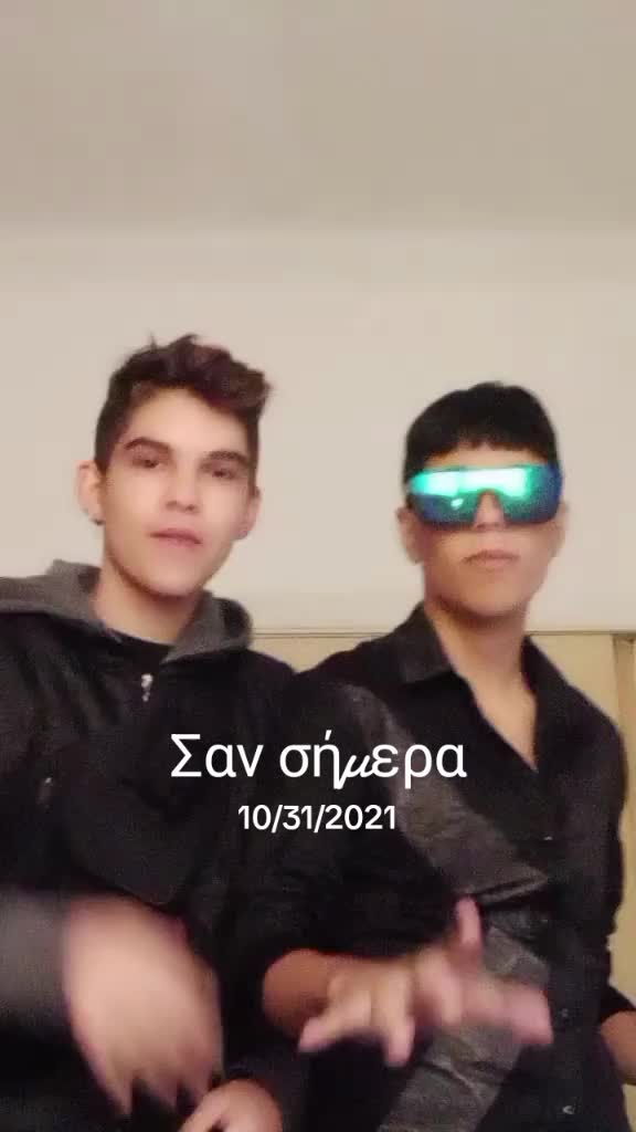 @👻