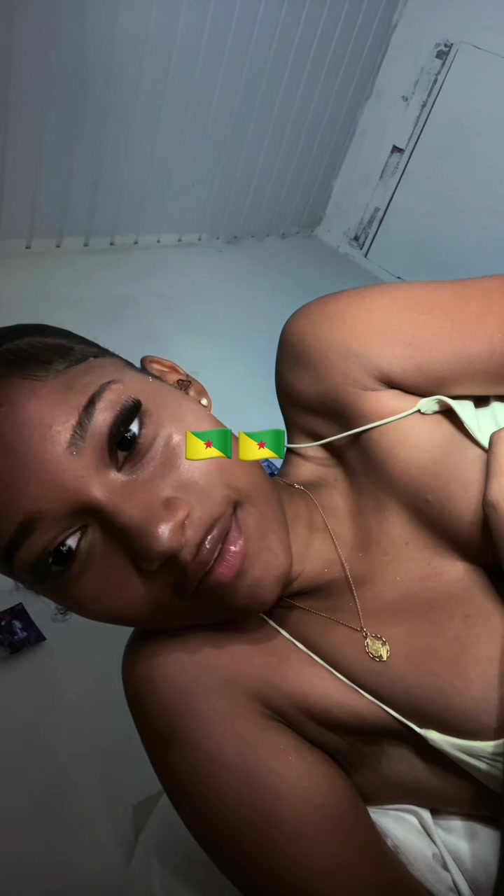@Tiffa’🇬🇫