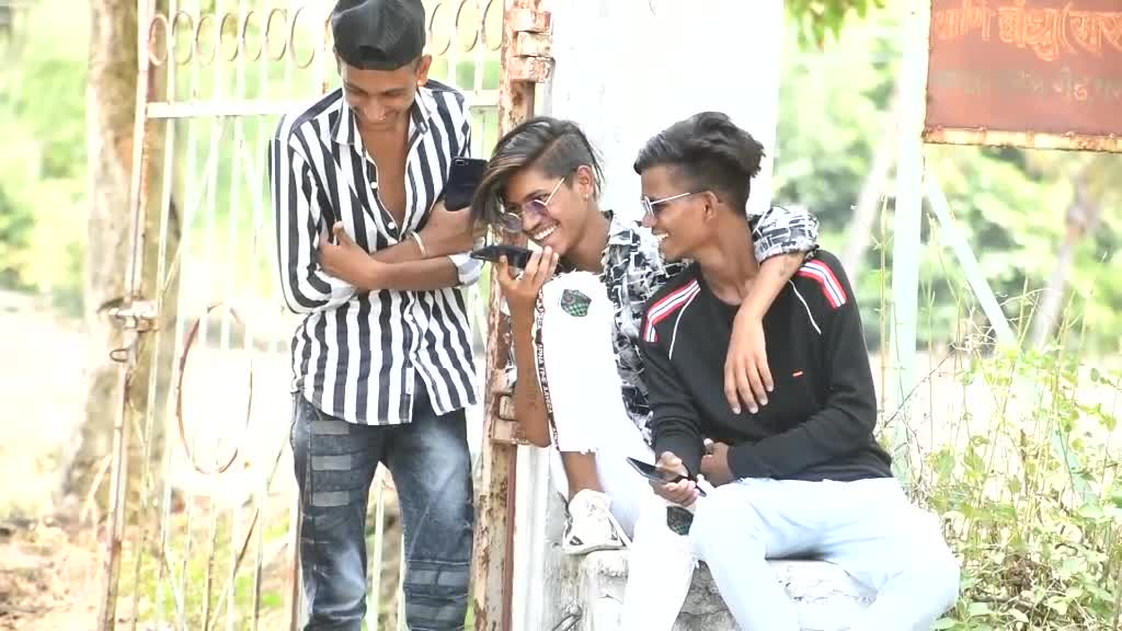@😘•मम्मी_चा__ भाड्या•😘