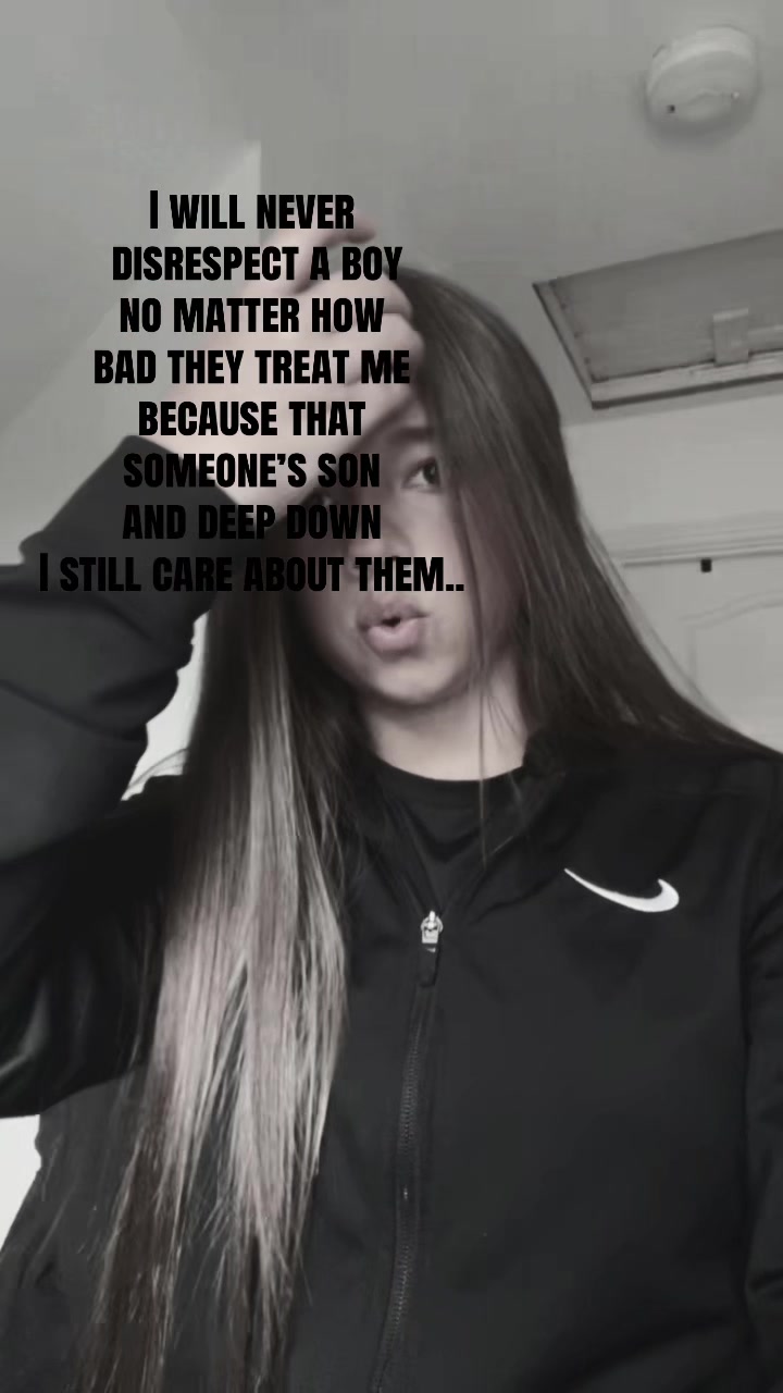@ℰ𝒮ℳℰℰ ꨄ