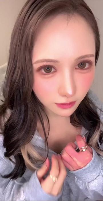 @天野リリス/履いてない人