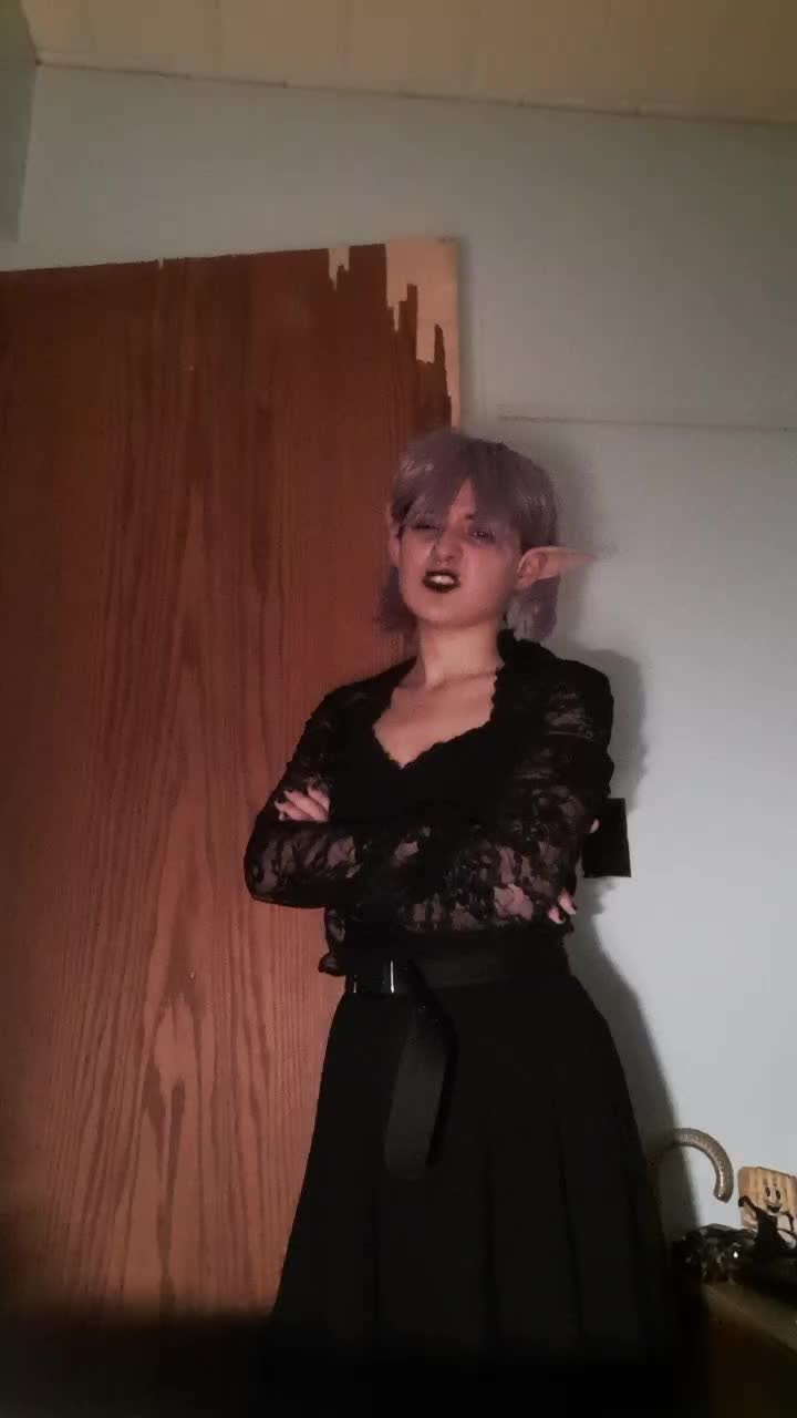 @Tsakia