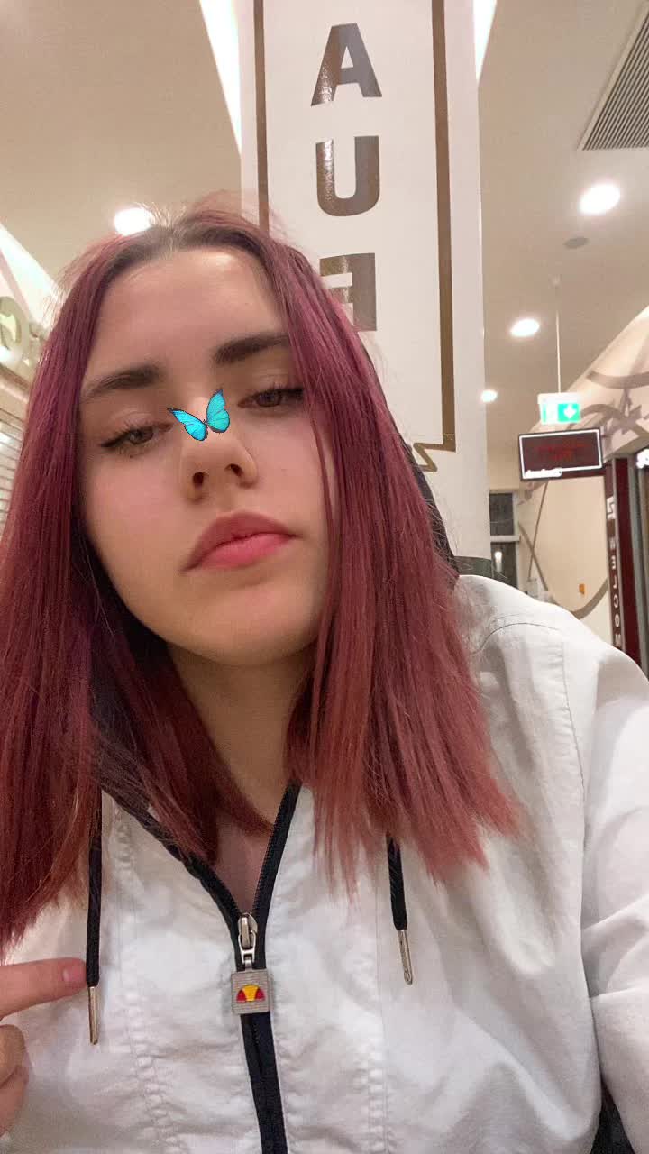 @Leniii🍃💔