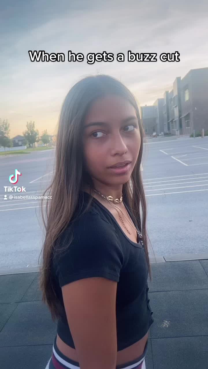 @bella