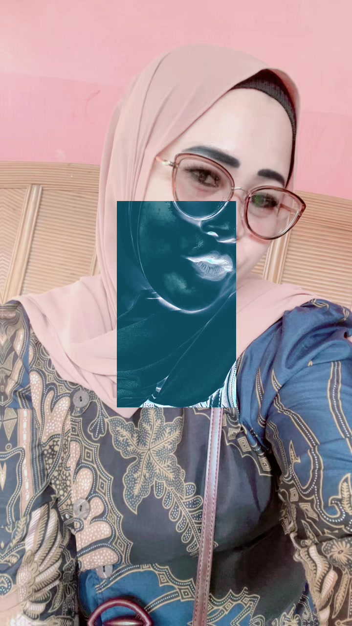 @mamanya della
