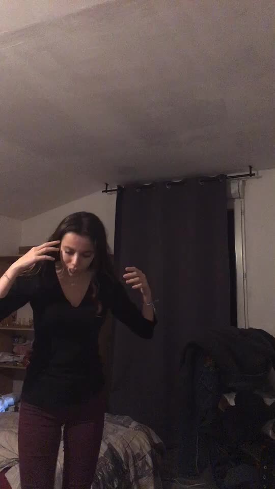 @lãūrä 👑
