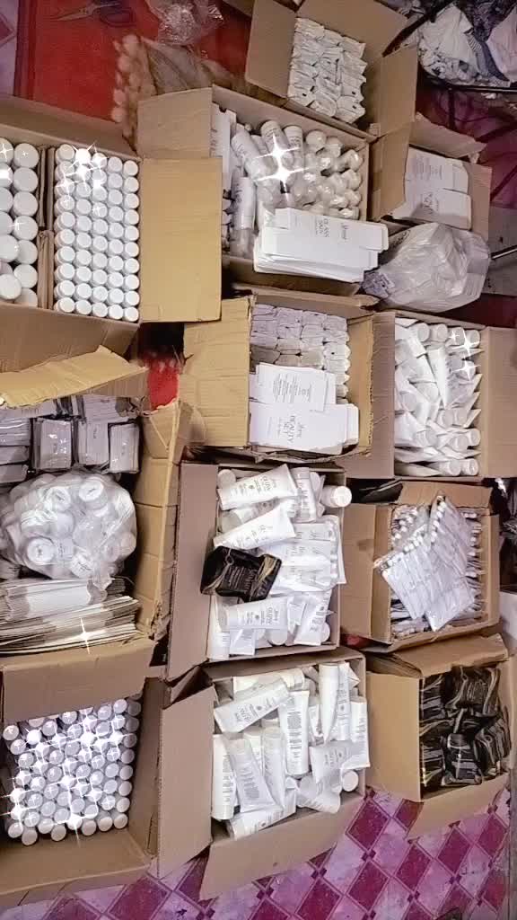 @QueenAprilSHOP