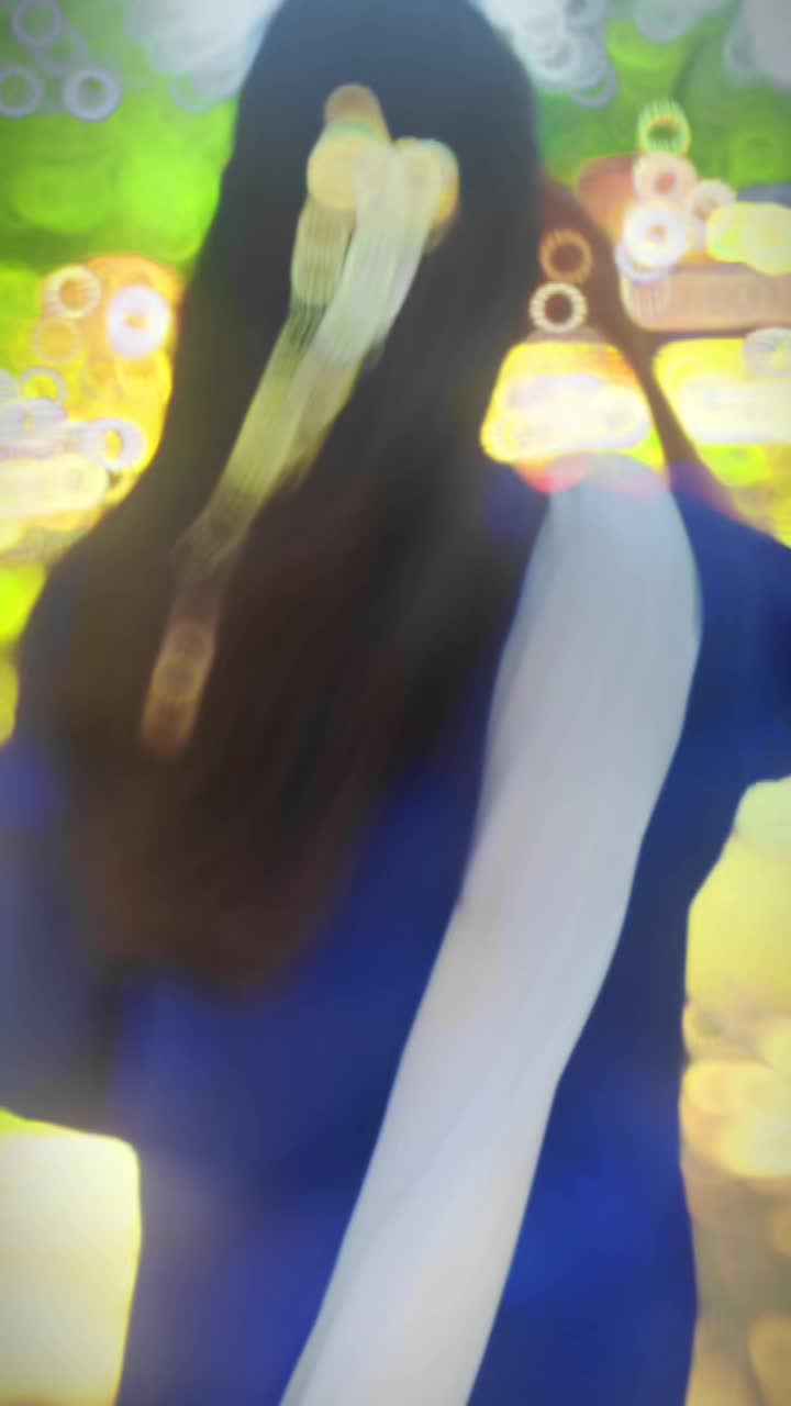 @🦋