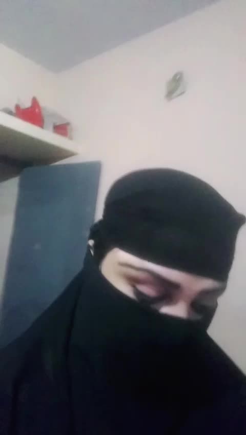 @ayshaafzal721