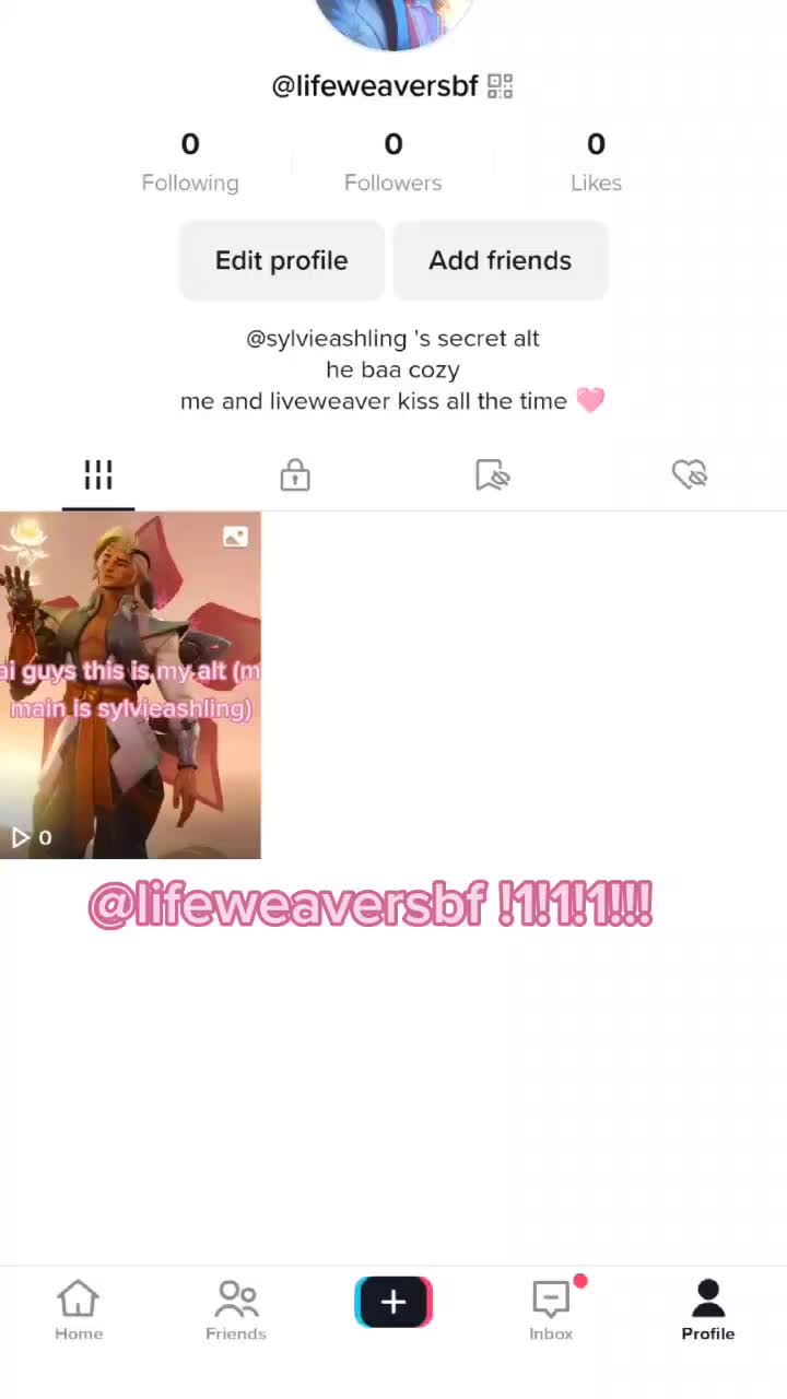 @yo mama so fictive SHE SPLIT