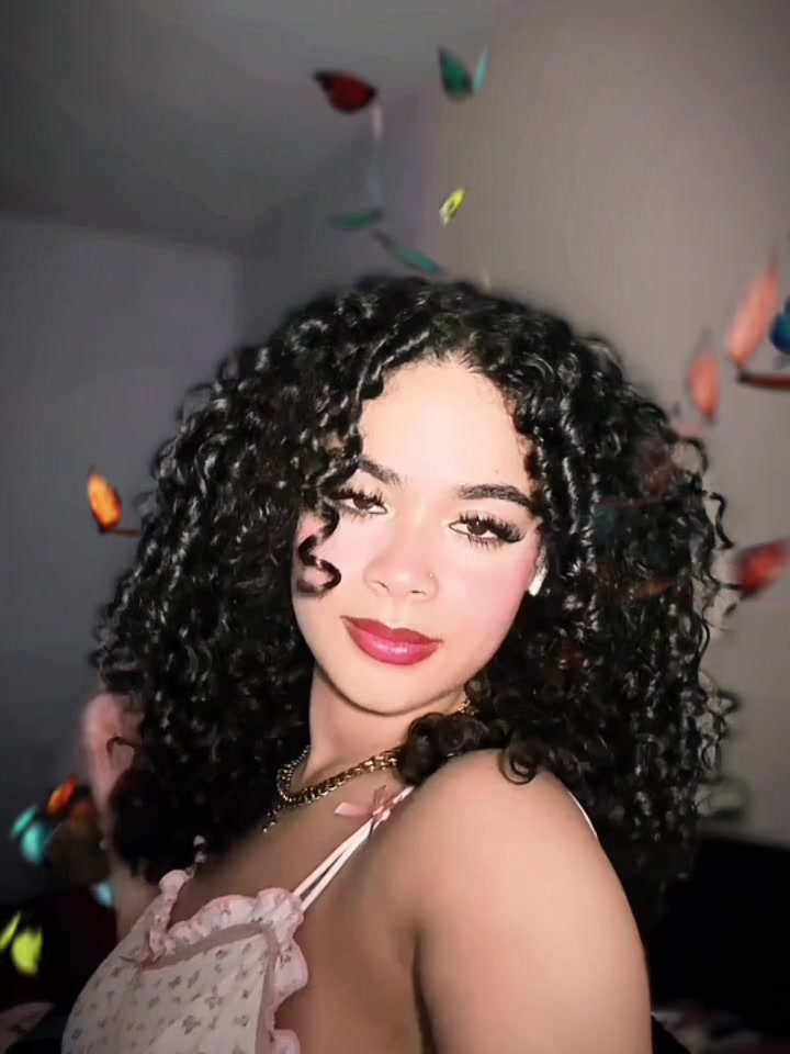 @lo 🤍