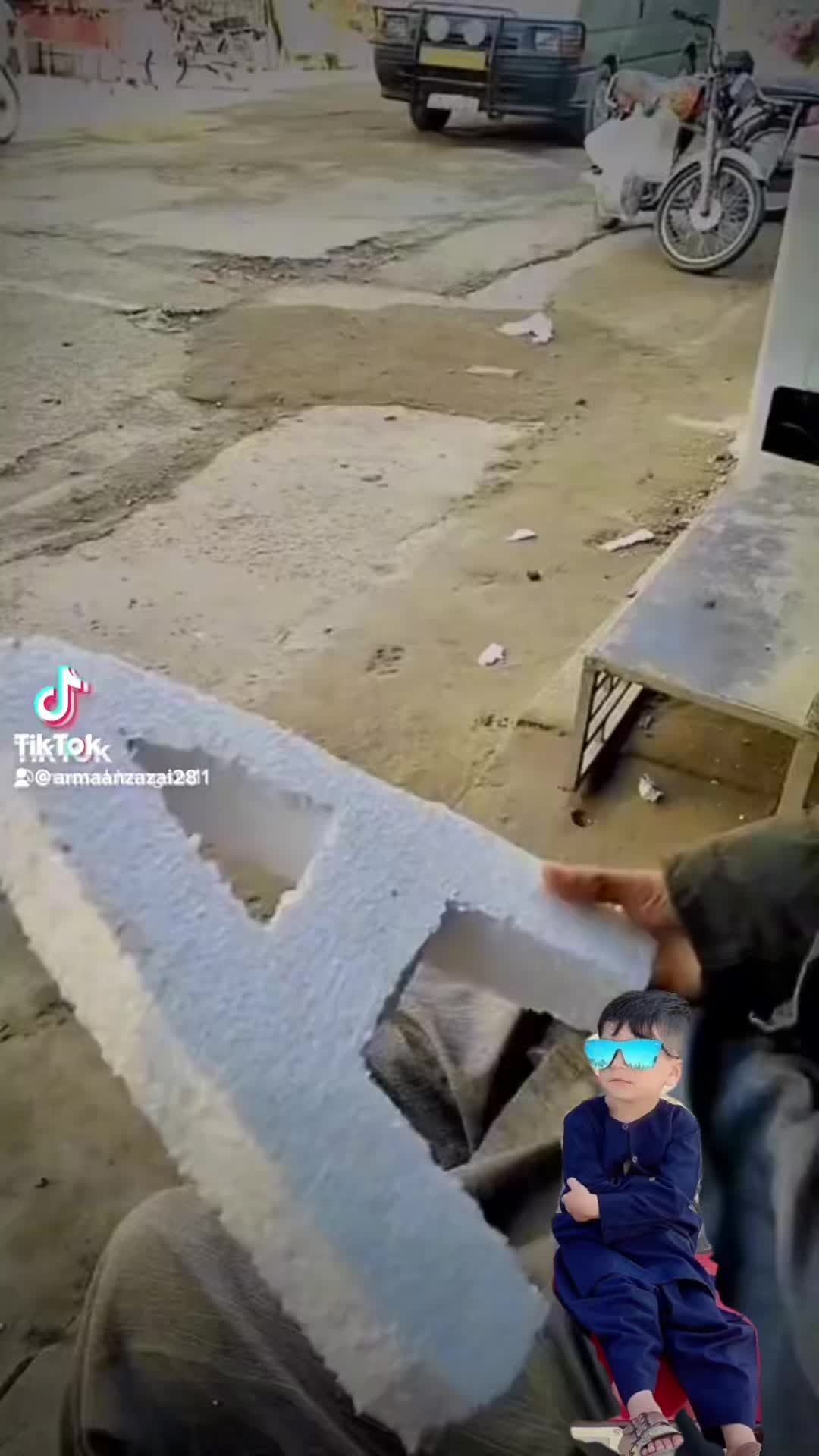 @ARMAANZAZAI