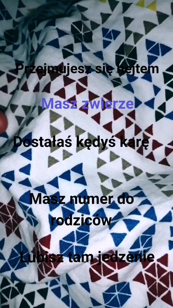 @😥
