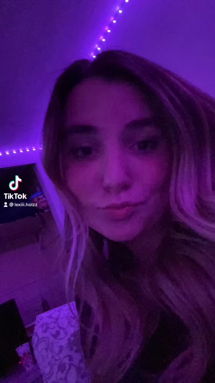@holzfasterlexi