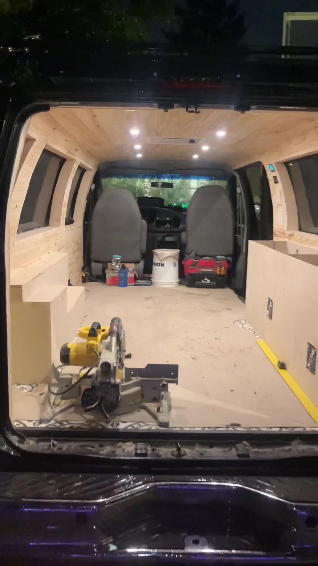 @Q Campervans
