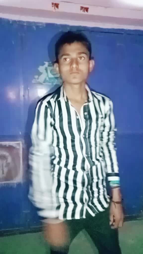 @7046273674