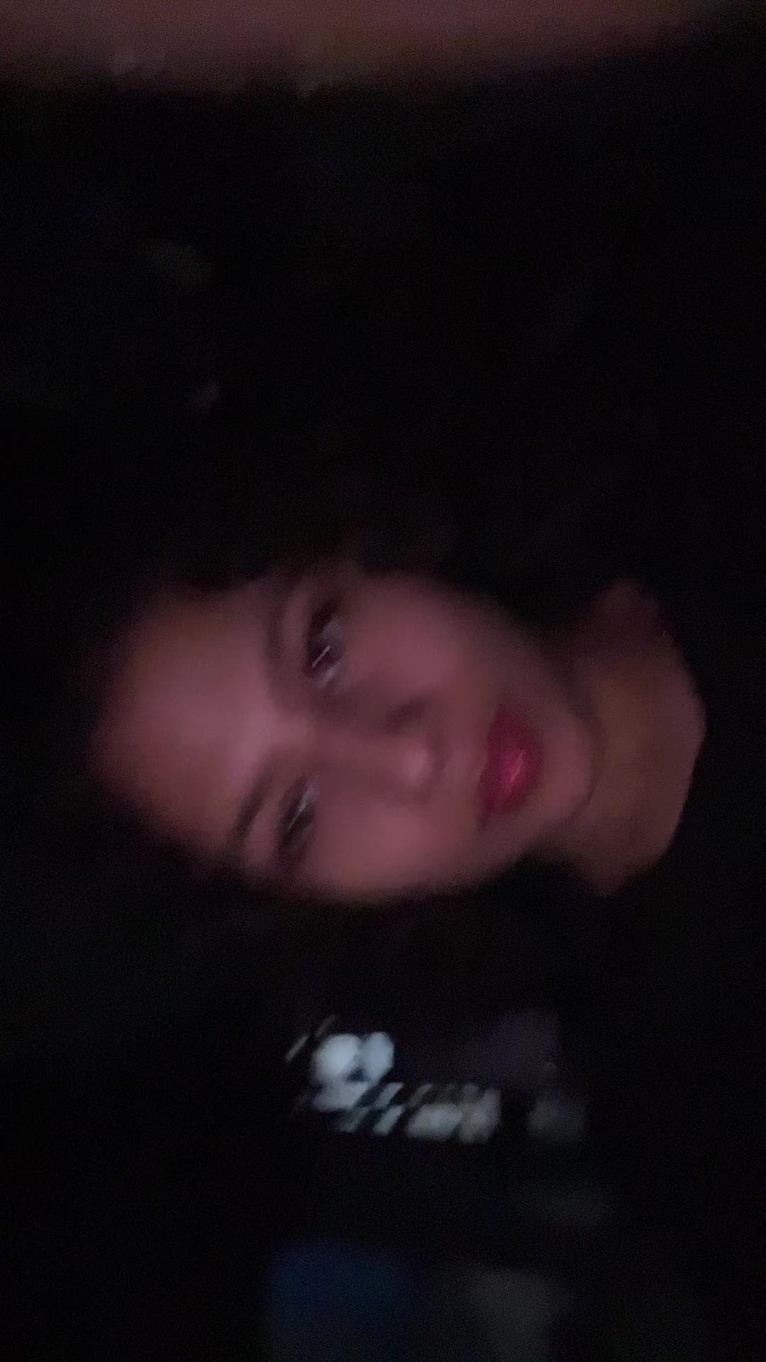 @hollyhennesseystwin