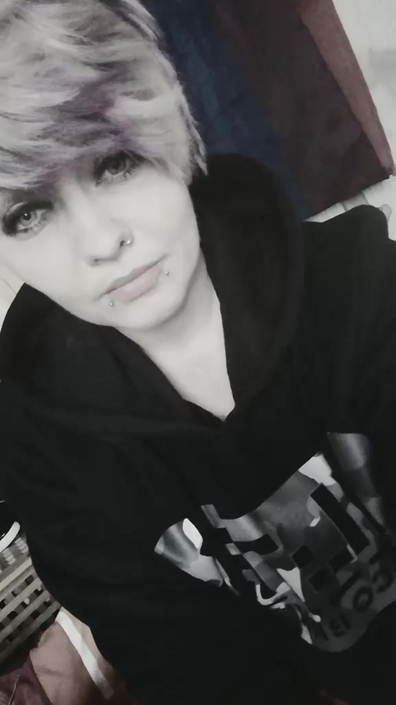 @Eiskalte_Queen👑❤️