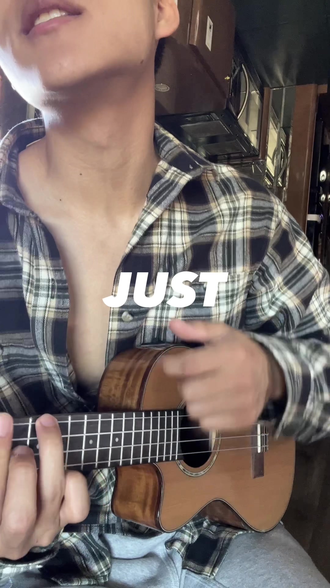 @boywithuke