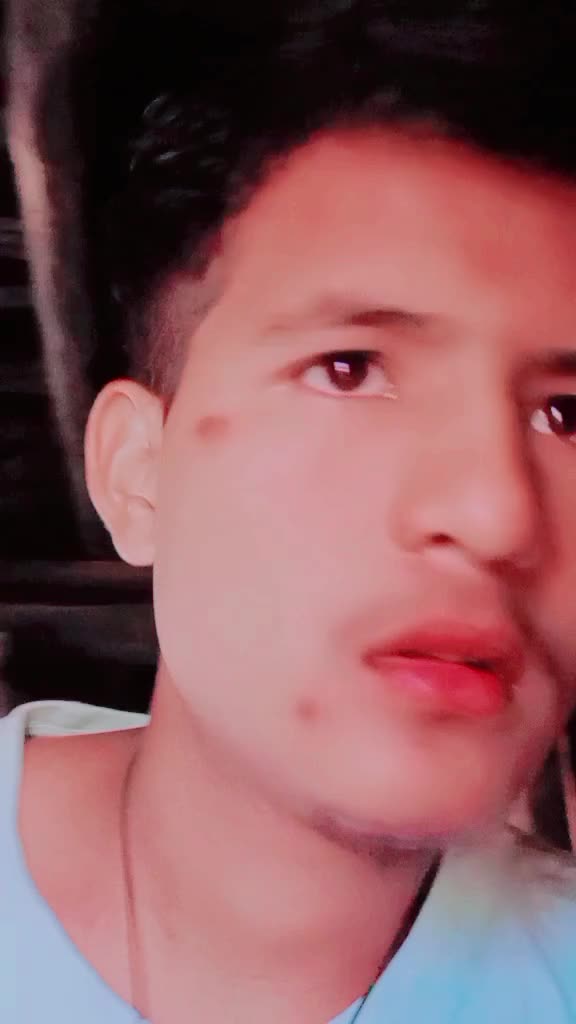 @sad boy😢😢💔💔
