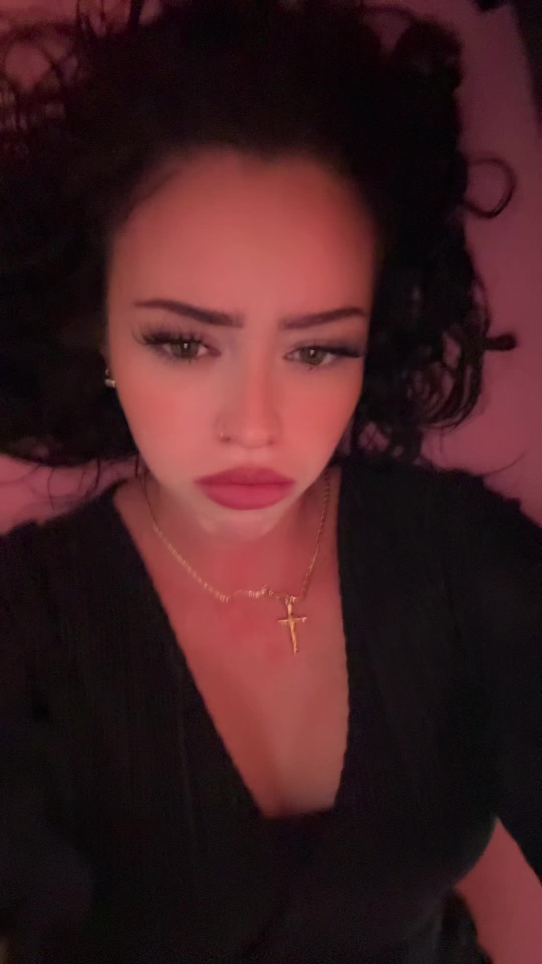 @laura